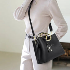 Luxury Style Women's Shoulder Bag (color options)